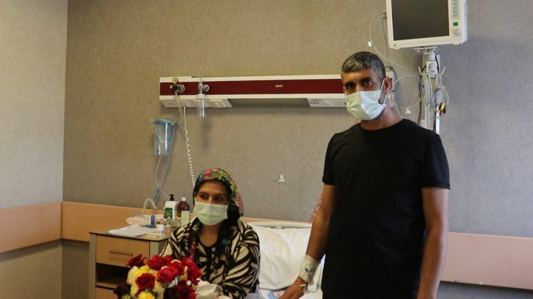 Şanlıurfa’da eşine karaciğerini bağışladı