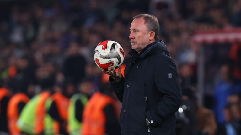 Sergen Yalçın: Bugün bir tiyatro vardı