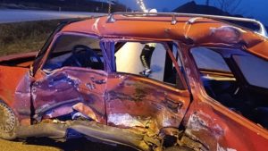 Sinop’ta servis minibüsü ile otomobil çarpıştı: 1 ölü 10 yaralı