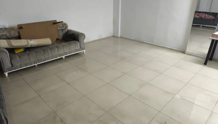 Sultangazi’de Esnaf Kanalizasyon Sorunundan Mağdur