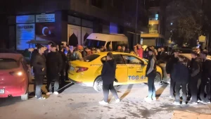 Sultangazi’de Trafik Kazası: 2 Yaralı