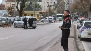 Taksi durağında silahlı çatışma: Erdem Mucır teslim alındı