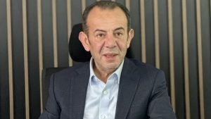 Tanju Özcan: Alkolü bıraktım, namaz kılmaya başladım