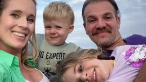 Tolga Karel eski eşine cevap verdi: Benden özür dilemeni bekliyorum