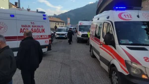 Trabzon’da Bıçaklı Kavga: 8 Yaralı