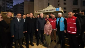 Vali Gül, Avcılar’da Sabah Namazında Buluştu