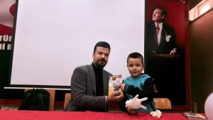 Yazar Mehmet Gönen, Mezun Olduğu Okulda Öğrencileriyle Buluştu