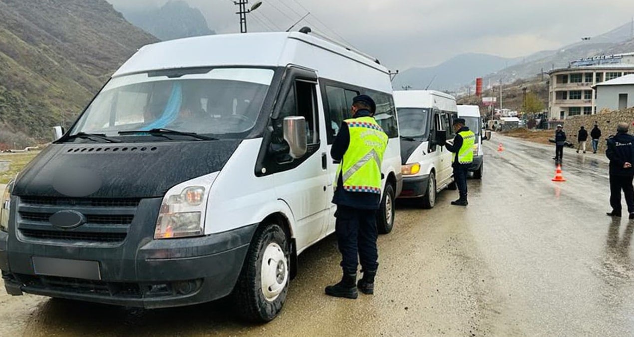Yılbaşı öncesi jandarmadan operasyon:  80 kişi yakalandı