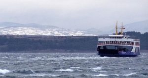 Yoğun sis kenti etkisi altına aldı: Feribot seferleri iptal edildi