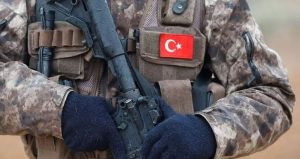 Yunan basınını panikleten Türkiye raporu! “Fransızların yerini Türkler alıyor”