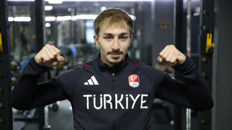 Yusuf Fehmi Genç, yeni sıkletinde ikinci kez Avrupa rekoru peşinde