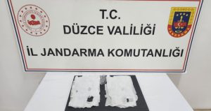 Zehir taciri dinlenme tesisinde yakalandı