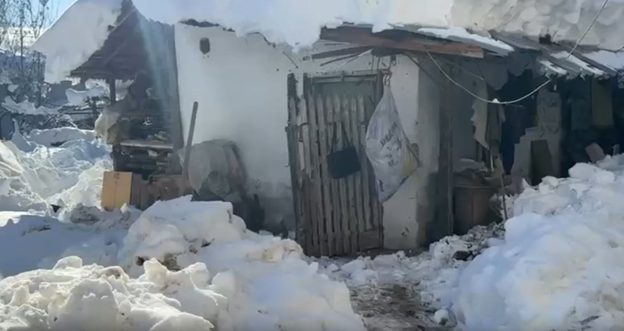 80 yaşındaki kadın bahçede donmuş halde ölü bulundu