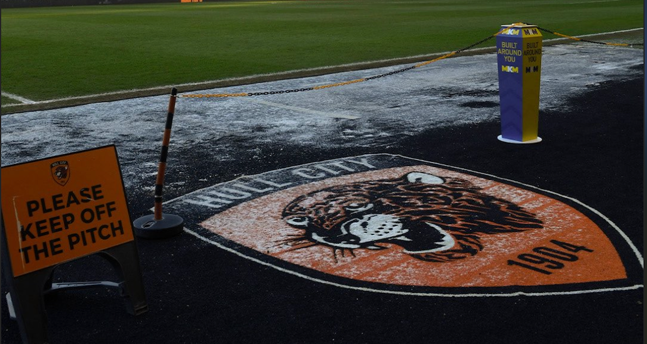 Acun Ilıcalı’nın takımı maça çıkamadı! 18 dakika kala ertelendi