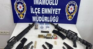 Adana’da bir çiftlik evinde ruhsatsız silahlar ile uyuşturucu yakalandı