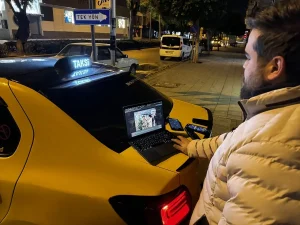 Adana’da Gece Çalışanlar ‘Yılın Kareleri’ Oylamasında