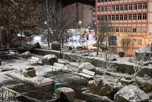 Afyonkarahisar’da Kar Yağışı Etkili Oldu