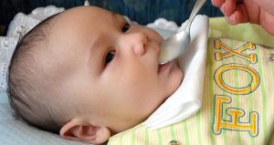 Ailelere bebek maması uyarısı