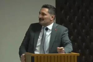 AK Partili Özgün’den tartışma yaratacak çıkış: Açlık olsaydı…