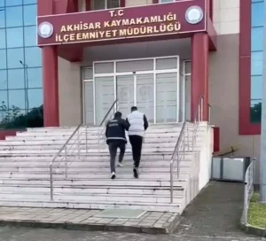 Akhisar’da Uyuşturucu Operasyonu: 5 Tutuklama