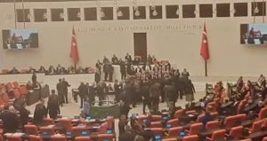 AKP yine aynı şeyi yaptı, MHP’li Adan bile çileden çıktı: Bu saygısızlık