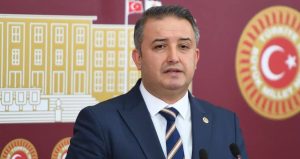 AKP’ye geçecek olan vekilden açıklama geldi