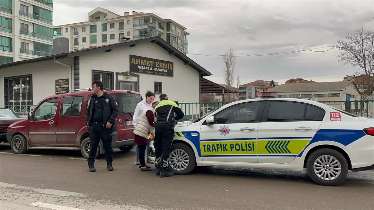 Aksaray’da Trafik Kazası: 3 Yaşındaki Çocuk Yaralandı