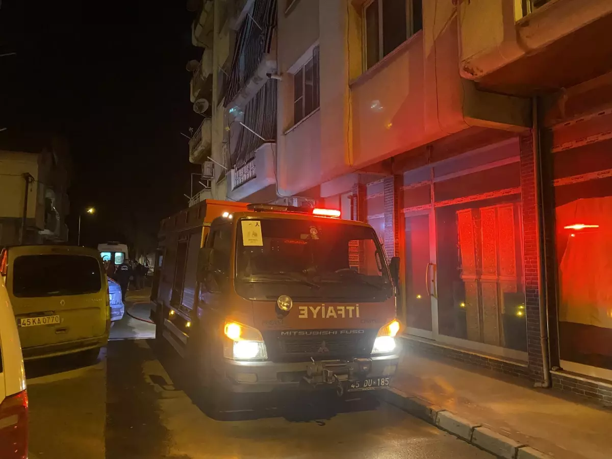 Alaşehir’de Balkon Yangını