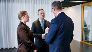 Almanya, Danimarka ve Grönland liderleri arasında üçlü zirve