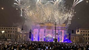 Almanya yeni yıla yoğun güvenlik önlemleri altında girdi