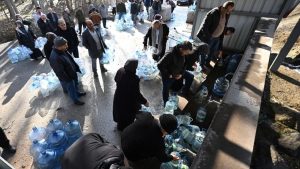 Ankara’da vatandaşlar suyu tankerlerden alıyor