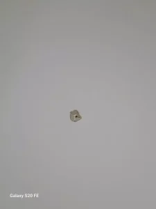 Apartmanın Çatısından Yorgun Mermi Düştü