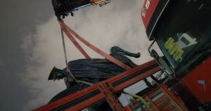 Atatürk anıtı gece yarısı söküldü: Kent ayağa kalktı