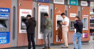 ATM’lerde yeni dönem bu sabah başladı: Kartını takan herkes bu yazıyla karşılaşıyor
