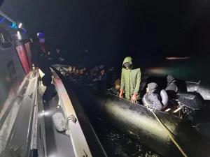 Ayvalık’ta 29 Düzensiz Göçmen Yakalandı