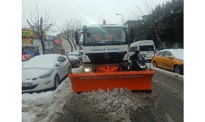 Bağcılar Belediyesi Karla Mücadele Timi sahada