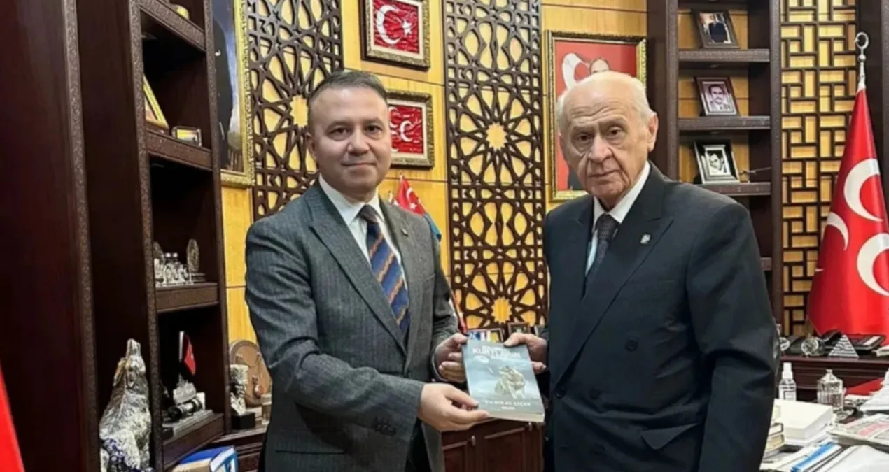 Bahçeli’nin danışmanından Suriye’de yeni operasyon sinyali