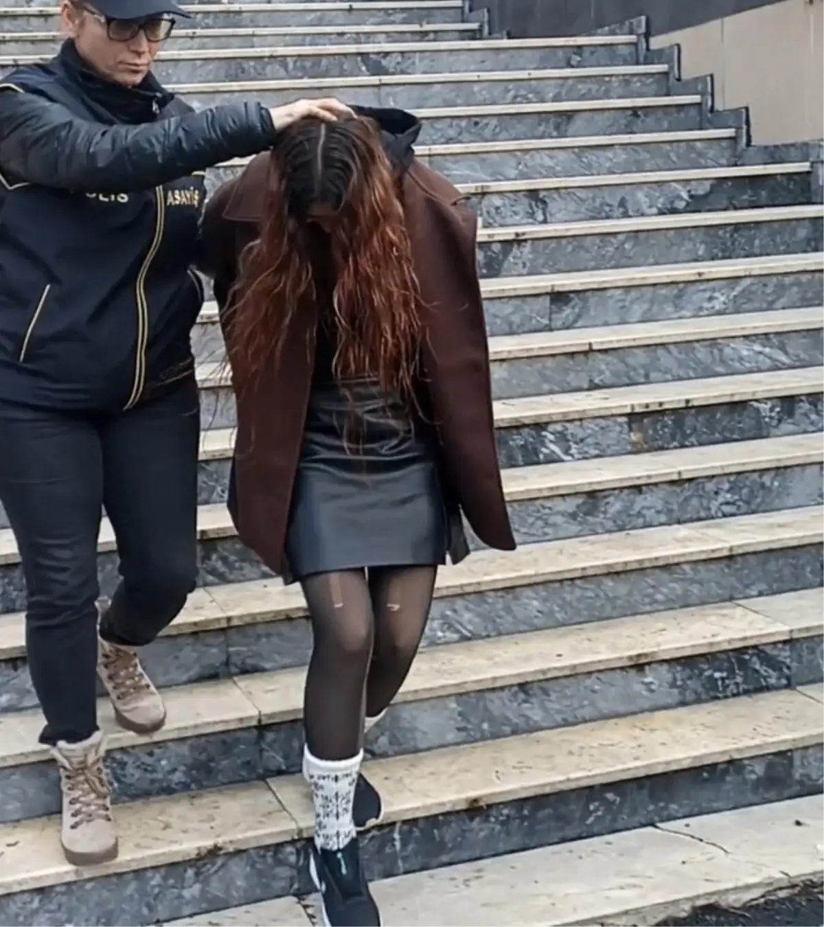 Bakırköy’de Hırsızlık: 1 Milyon Lira Değerinde Ziynet Eşyası Çalındı