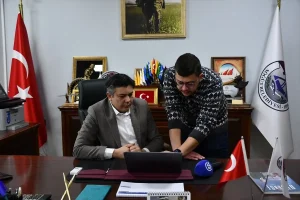 Başkan Durgut ‘Yılın Kareleri’ Oylamasına Katıldı