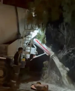 Beton Mikseri Dere Yatağına Beton Dökünce Ceza Kesildi