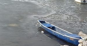 Beyşehir Gölü buz tuttu, tekneler hareket edemedi