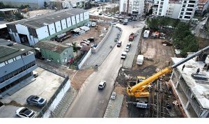 Bir neşter de Ahmet Penbegüllü Bulvarı’na