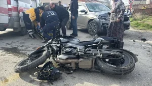 Bolu’da ciple çarpışan motosikletin sürücüsü yaralandı