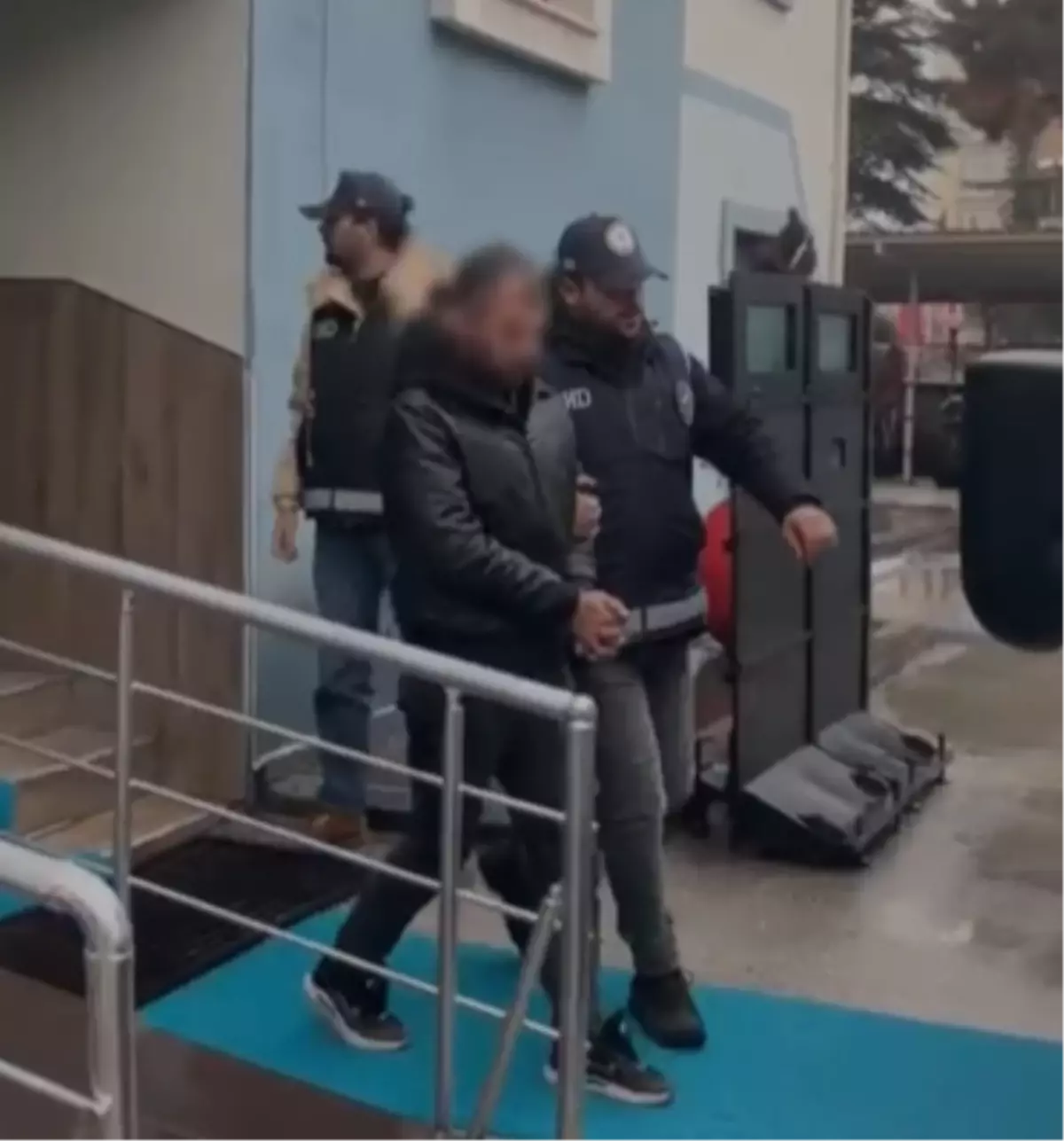 Bolu’da Düzensiz Göçmen Operasyonu