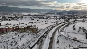 Bolu’da Otoyolda Araç Kuyrukları Dronla Görüntülendi