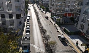 Buca’nın refüjleri yenileniyor