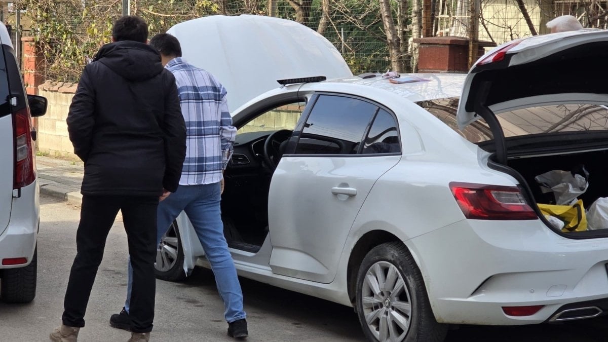 Bursa’da çakarlı araçla kilometrelerce polisten kaçtı: Yakalanınca 173 bin TL ceza yedi