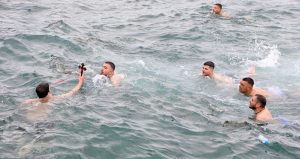 Bursa’da denizden haç çıkarma töreni düzenlendi