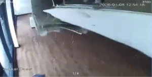 Bursa’da Fırtına Ofis Tavanını Çöktürdü