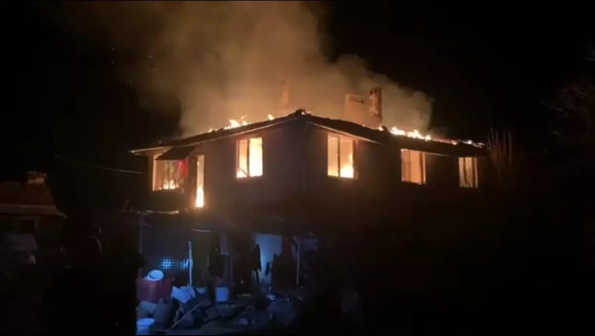 Bursa’da Müfreti Yangın, Ev Kullanılamaz Hale Geldi